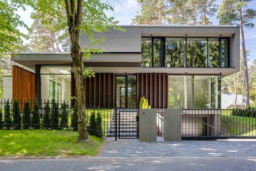 Maison de luxe à Jurmala, Jūrmala