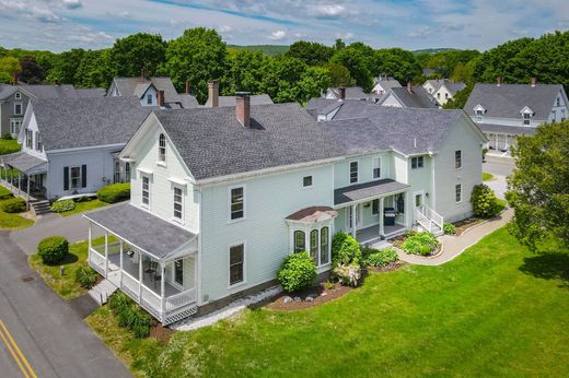 Detached House in Rockland, Knox County