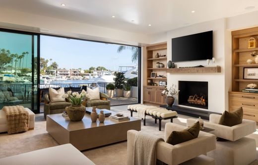 Casa Unifamiliare a Newport Beach, Contea di Orange