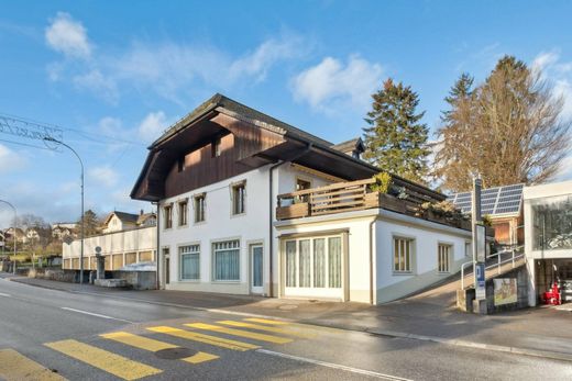 Detached House in Tavannes, Jura bernois