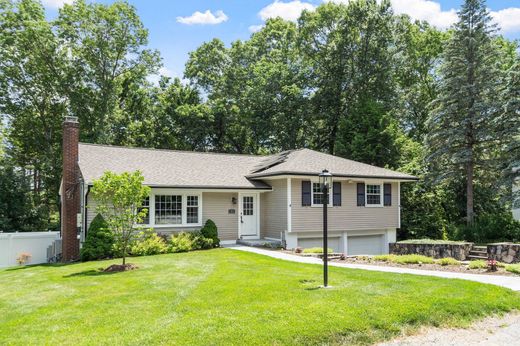 Частный Дом, Maynard, Middlesex County