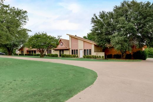 Detached House in DeSoto, Dallas County