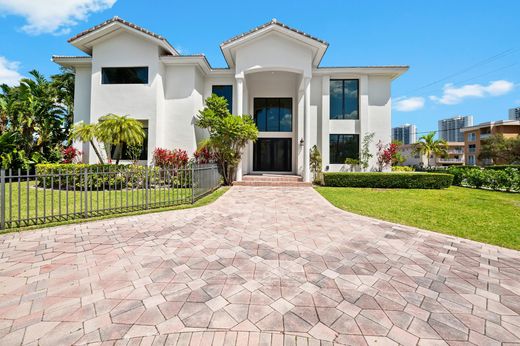 Einfamilienhaus in North Miami Beach, Miami-Dade County