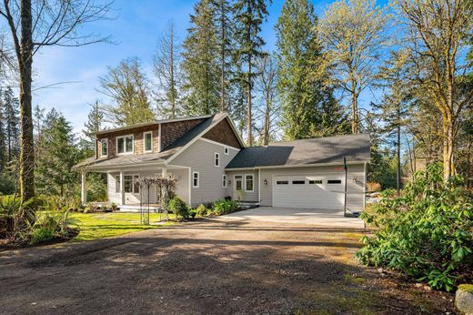 Detached House in Bainbridge Island, Kitsap County