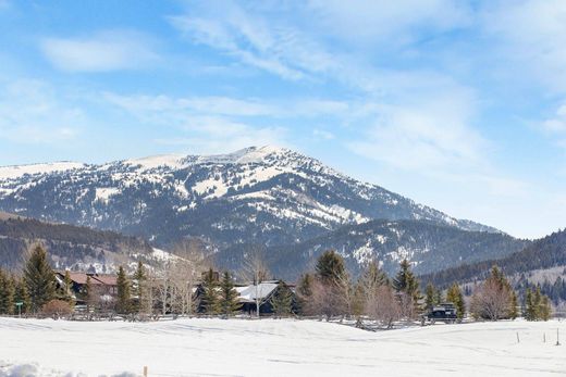 Grond in Victor, Teton County