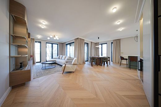Apartment / Etagenwohnung in Sofia, Stolichna Obshtina