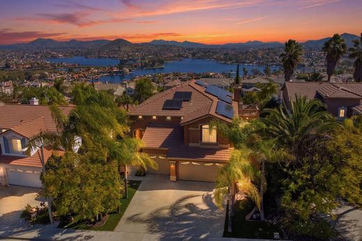Luxury home in Lake Elsinore, Riverside County