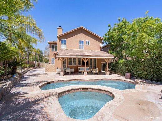 Casa Independente - Santa Clarita, Los Angeles County