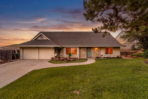 Einfamilienhaus in Riverside, Riverside County