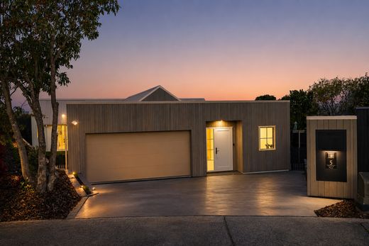 Luxury home in Masterton, Wellington