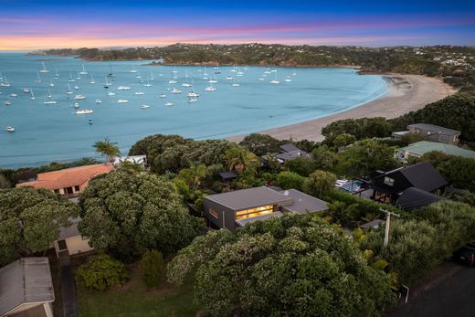 Dom jednorodzinny w Waiheke, Auckland