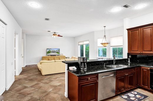 Townhouse in Hollywood, Broward County