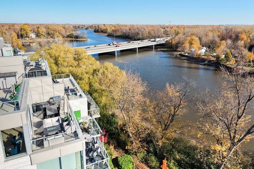 아파트 / Boisbriand, Laurentides