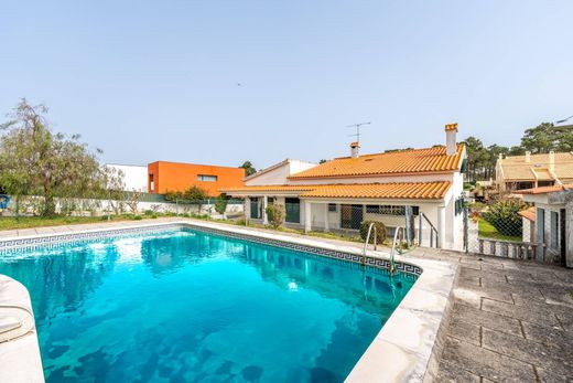 Detached House in Seixal, Distrito de Setúbal