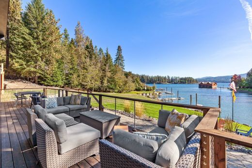 Detached House in Coeur d'Alene, Kootenai County