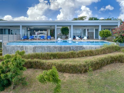 Detached House in Vieques, Vieques Municipio