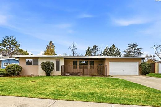 Detached House in Richland, Benton County
