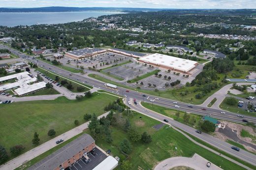 Grundstück in Petoskey, Emmet County