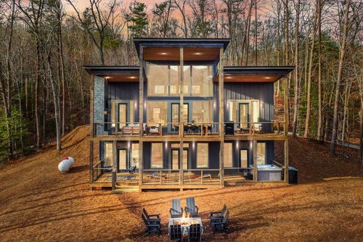 Detached House in Blue Ridge, Fannin County