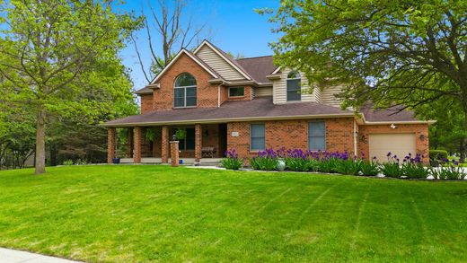 Detached House in Fort Wayne, Allen County