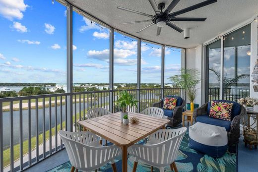 Apartment in Pensacola, Escambia County