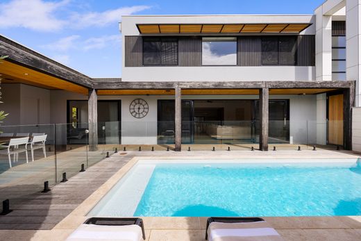 Luxury home in Sorrento, Melbourne