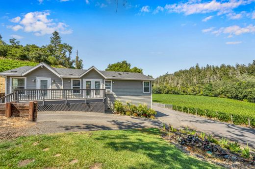 Detached House in Saint Helena, Napa County