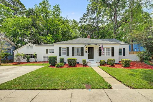 Detached House in Savannah, Chatham County