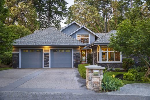 Detached House in Saanich, Capital Regional District