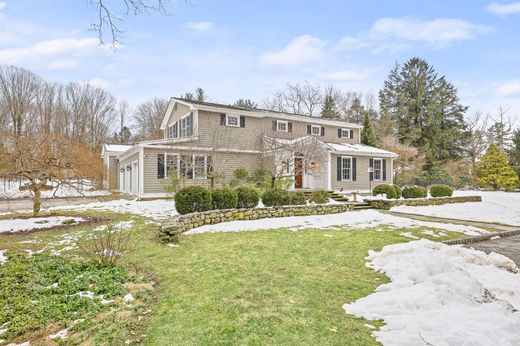 Detached House in Ridgefield, Fairfield County
