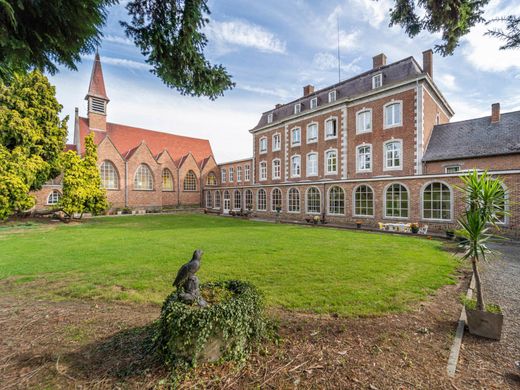 Maison de luxe à Kerkom-bij-Sint-Truiden, Limbourg