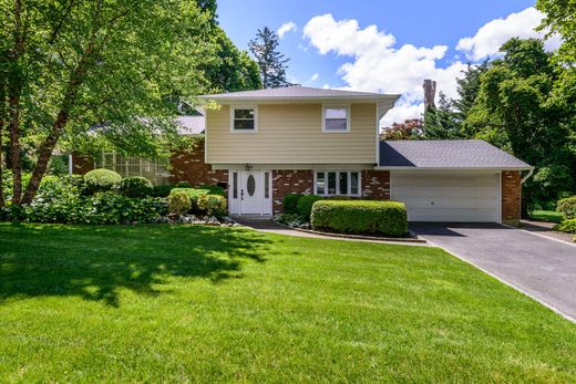 Detached House in Huntington, Suffolk County