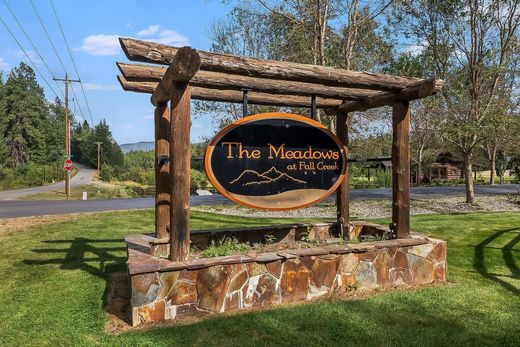 Grundstück in Naples, Boundary County