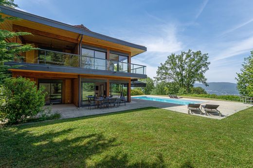 Villa in Lucinges, Haute-Savoie