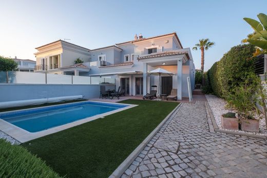 다세대 빌라 / Loulé, Distrito de Faro