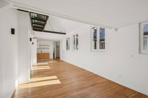 아파트 / Tour Eiffel, Invalides – Ecole Militaire, Saint-Thomas d’Aquin, Paris