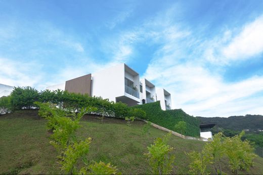 Διαμέρισμα σε Escazú, Provincia de San José