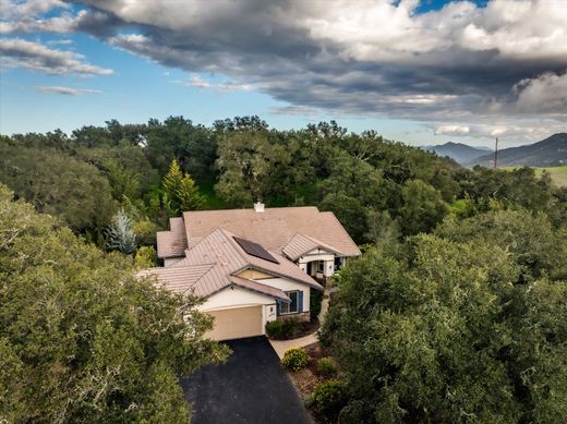 Atascadero, San Luis Obispo Countyの一戸建て住宅