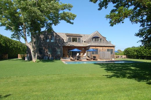 Detached House in Sagaponack, Suffolk County
