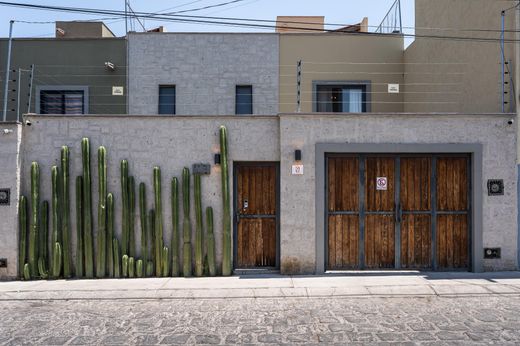 Dom jednorodzinny w San Miguel de Allende, Guanajuato
