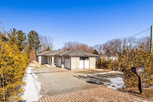 Detached House in Léry, Montérégie