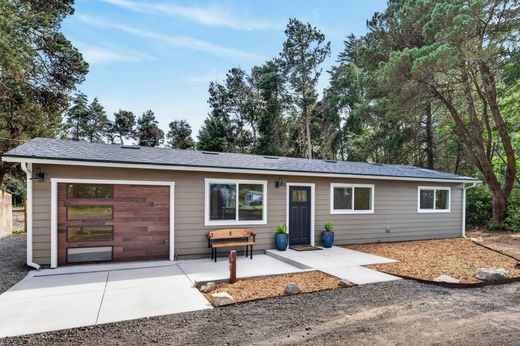 Gospodarstwo w Fort Bragg, Mendocino County