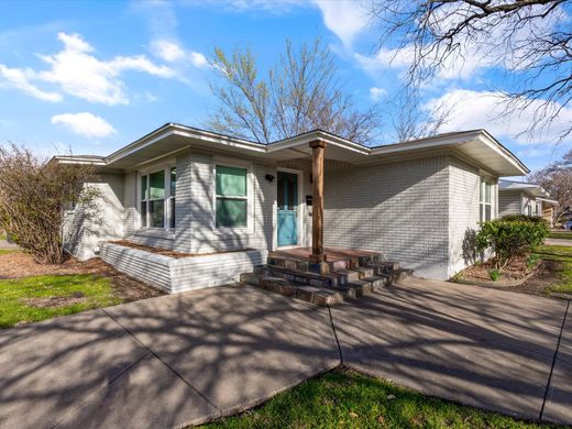 Dom jednorodzinny w Fort Worth, Tarrant County