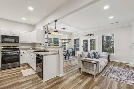 Αστικό ακίνητο σε Cumming, Forsyth County