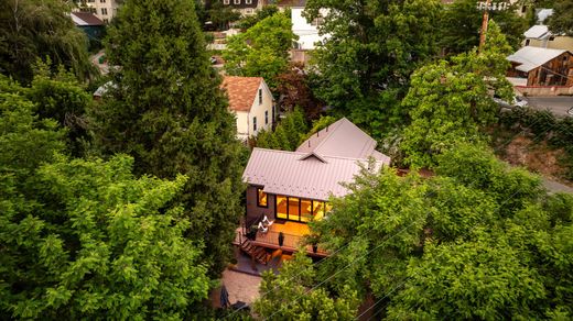 Dom jednorodzinny w Nevada City, Nevada County