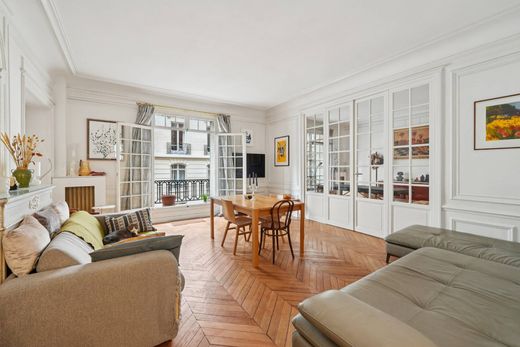 Apartment / Etagenwohnung in Monceau, Courcelles, Ternes, Paris