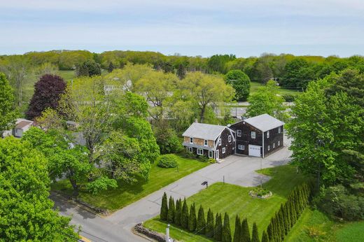 Luxury home in Rockland, Knox County
