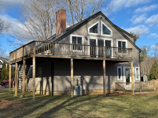 Apartment in Madison, New Haven County