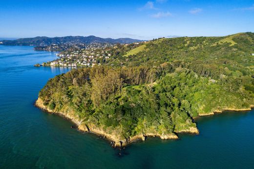 Land in Tiburon, Marin County