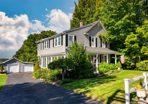 Dom jednorodzinny w Southborough, Worcester County